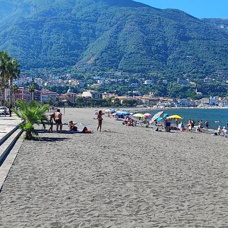 Lilly'S House Appartement Castellammare di Stabia Buitenkant foto