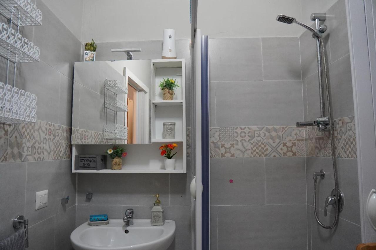 Lilly'S House Appartement Castellammare di Stabia Buitenkant foto